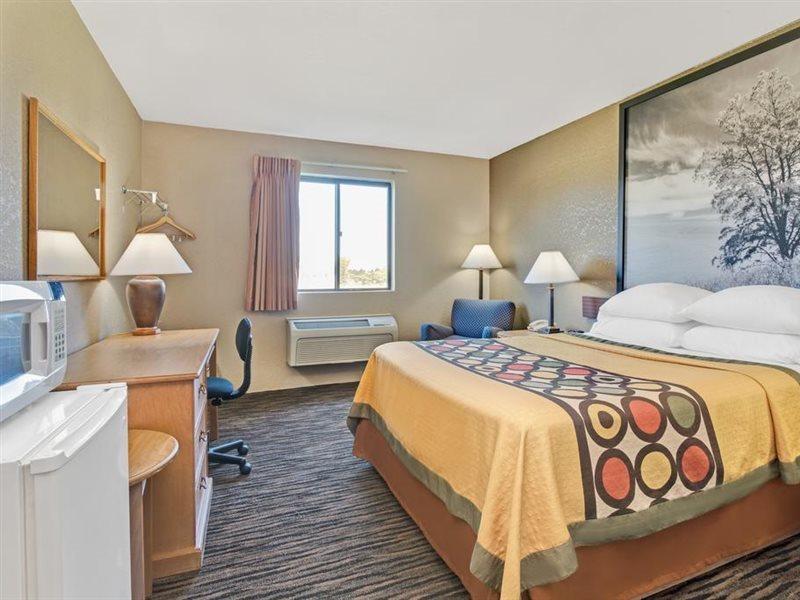 Super 8 By Wyndham Spokane/West Airway Heights Εξωτερικό φωτογραφία