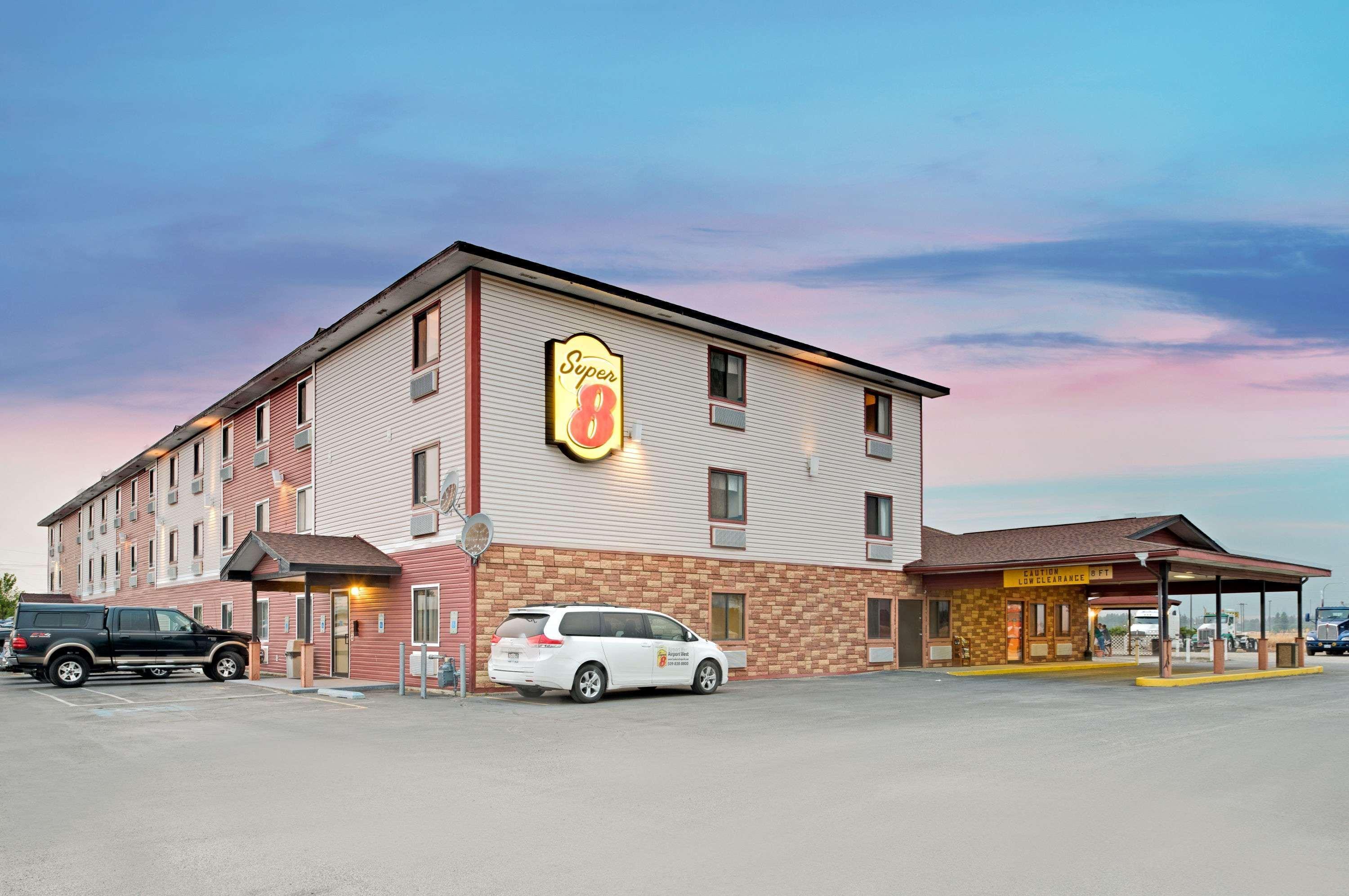Super 8 By Wyndham Spokane/West Airway Heights Εξωτερικό φωτογραφία