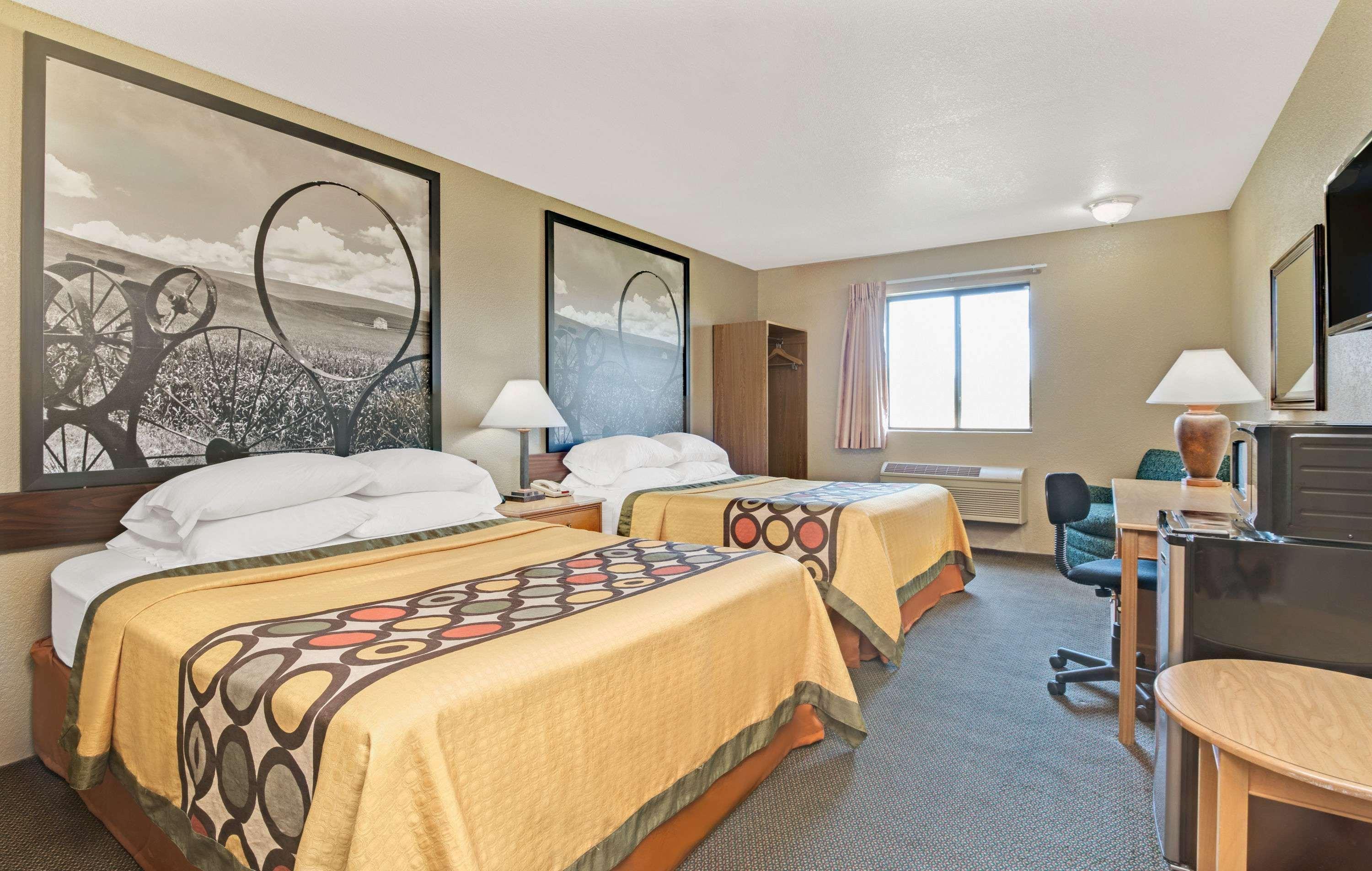 Super 8 By Wyndham Spokane/West Airway Heights Εξωτερικό φωτογραφία